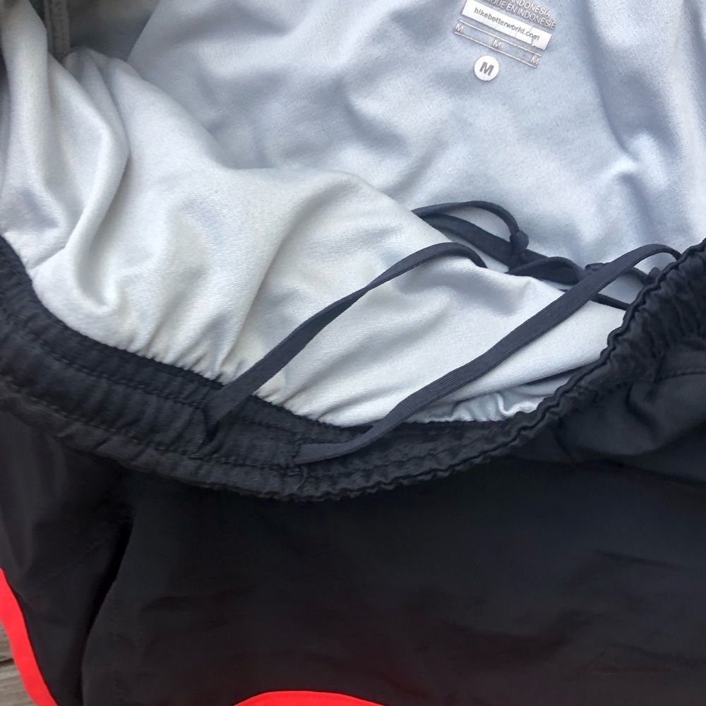 Nike Shorts - Picture 5 of 7